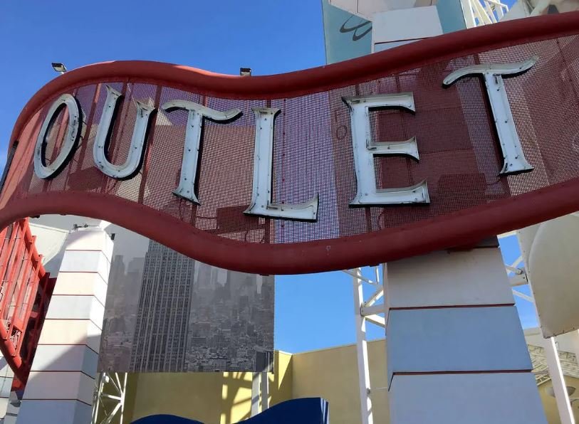 The Fashion Outlets